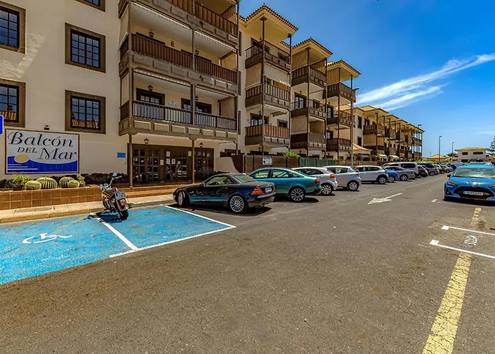 Atlantic 1 One Bedroom With Ocean View And Pool *